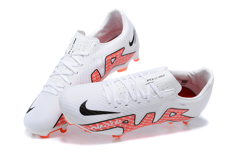 Supreme x Nike SB Gato Limited Flat Shoes 40-457