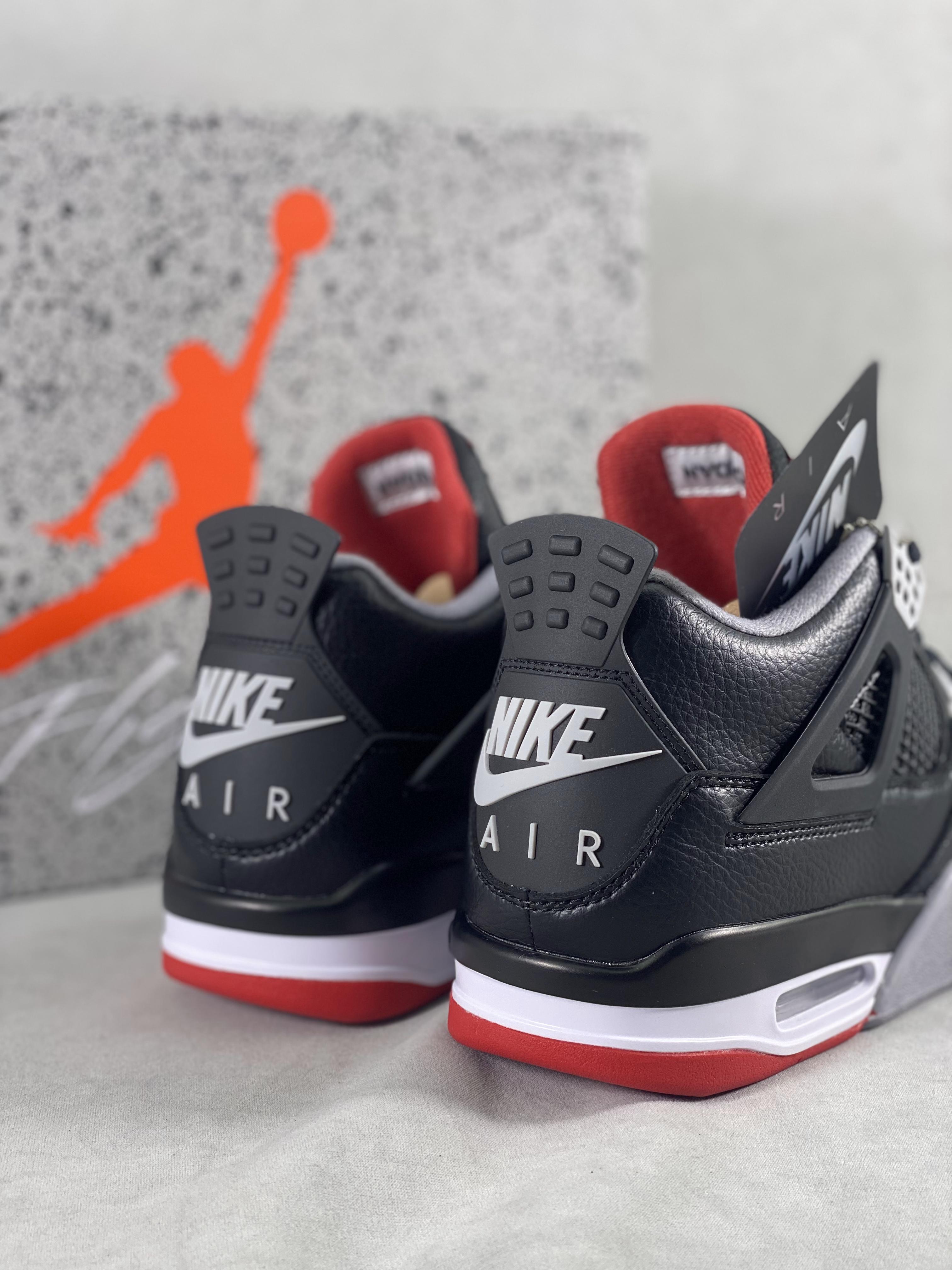 Travis Scott x Fragment Design x Jordan Air Jordan 1 Low OG SP Three-party joint lightning low-top basketball shoes for men and women, white, blue and black barbs Item number: DM7869